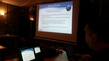 Wilco Alsemgeest geeft een presentatie over SSL certificaten