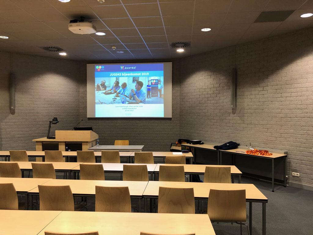 Nieuwe Collegezaal JUG043 Maastricht, dankzij Maastricht University